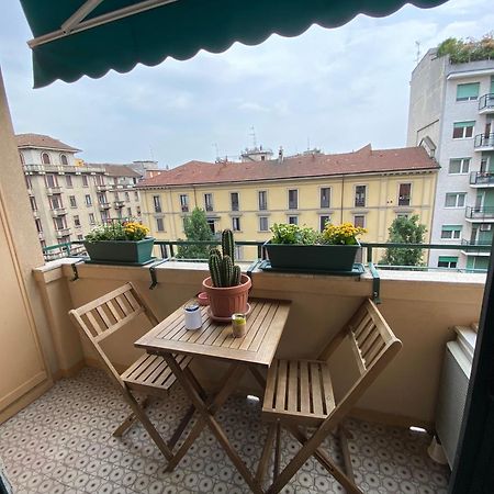 Daniela'S Spazioso Appartamento Ai Navigli ミラノ エクステリア 写真
